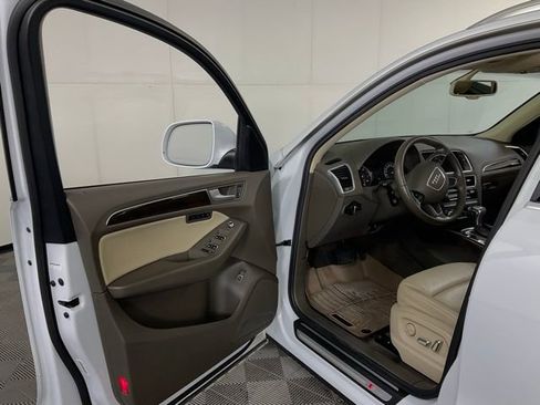 Used 2013 Audi Q5 3.0T Premium Plus image 26