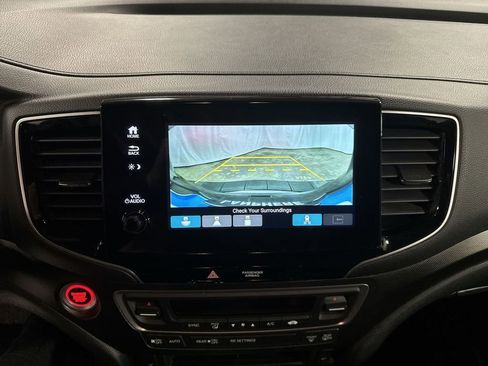 Certified 2022 Honda Passport TrailSport image 25