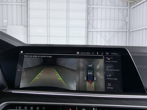 Used 2022 BMW X7 xDrive40i w/ M Sport Package image 37