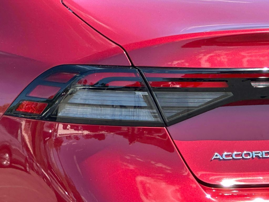 Certified 2023 Honda Accord EX image 8