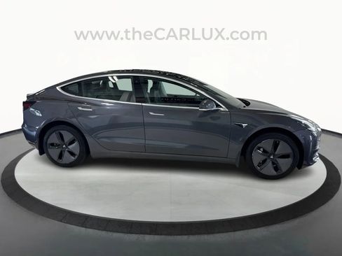 Used 2018 Tesla Model 3 Long Range image 8