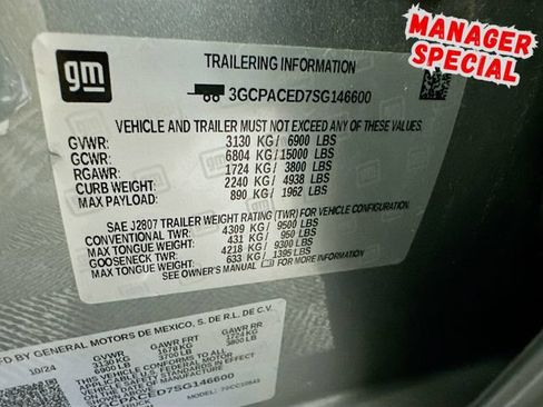 Used 2025 Chevrolet Silverado 1500 LT RWD image 28