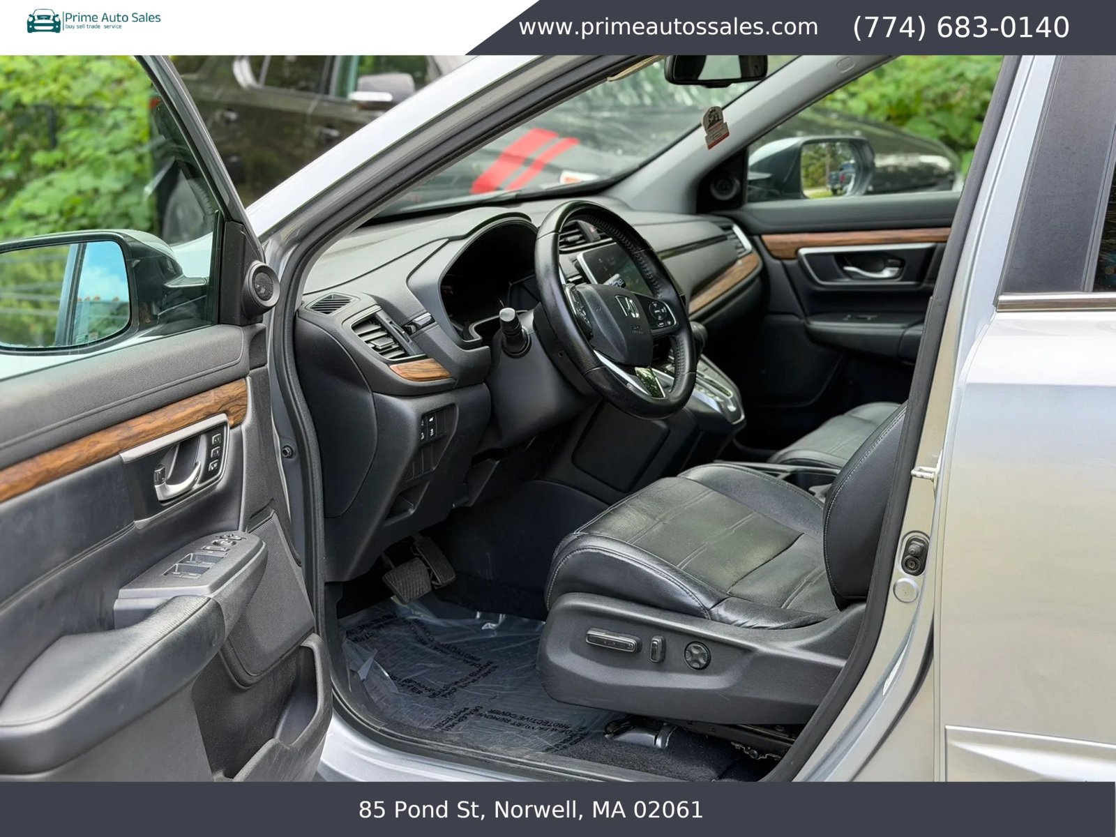 Used 2018 Honda CR-V Touring image 11