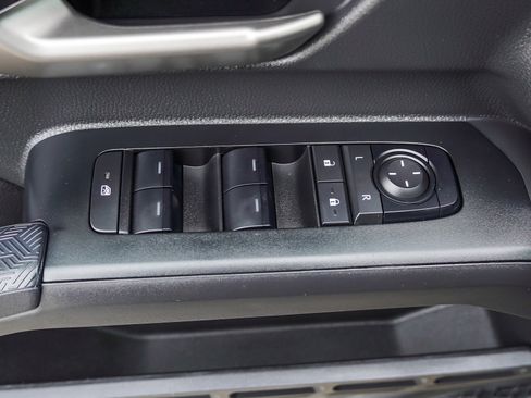 Certified 2024 Toyota Tacoma TRD Sport image 19