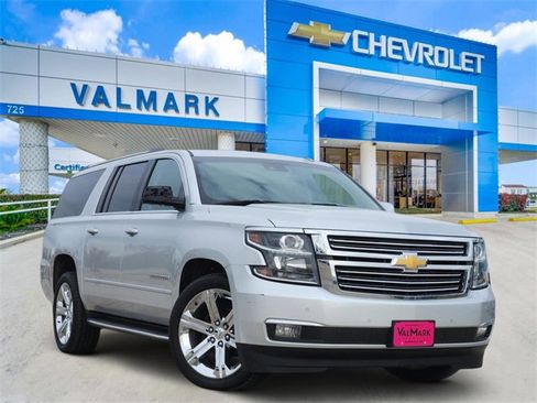 Used 2020 Chevrolet Suburban Premier image 1
