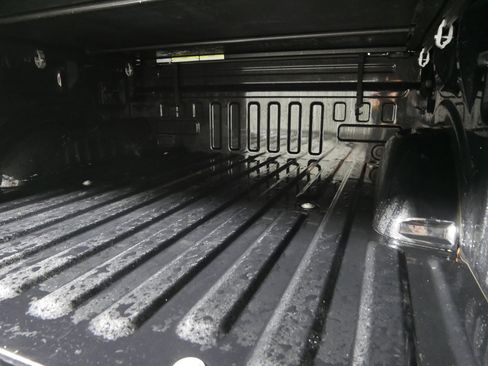 Used 2023 Ford F150 Lariat w/ Equipment Group 502A High image 18