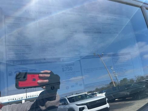 New 2026 Chevrolet Equinox LT w/ Safety and Technology Package image 34