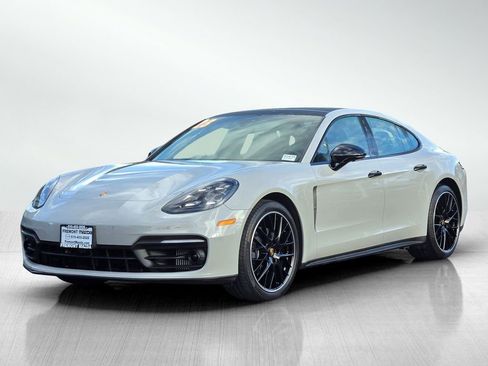 Used 2023 Porsche Panamera Platinum Edition RWD image 8