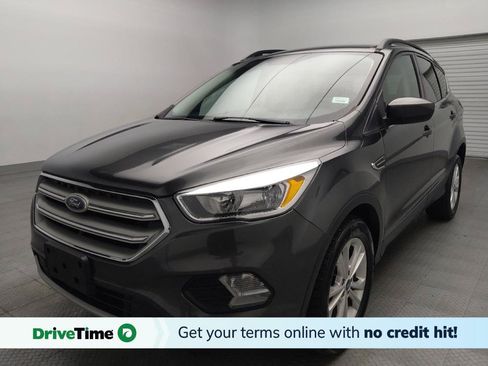 Used 2018 Ford Escape SE FWD image 1