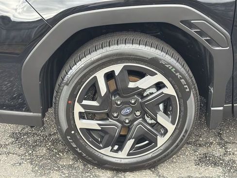 Used 2025 Subaru Forester Limited w/ Popular Package #2 image 12