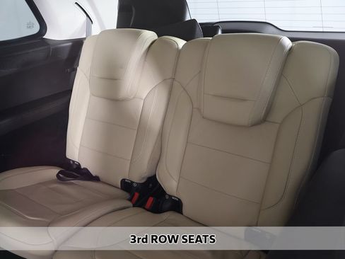 Used 2018 Mercedes-Benz GLS 550 4MATIC image 9