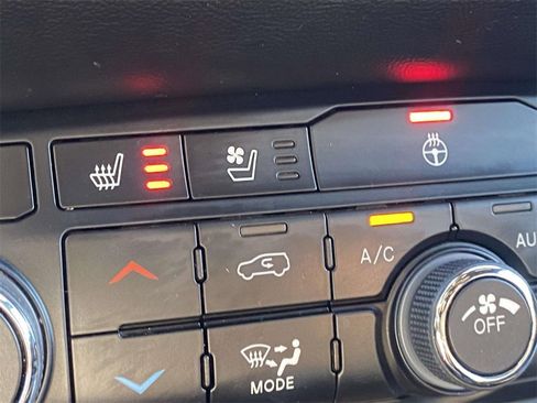 Used 2023 Dodge Durango GT image 56