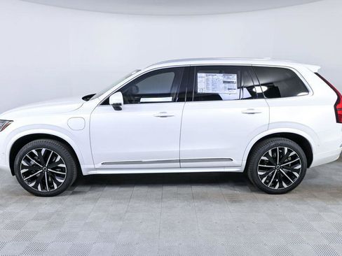 Used 2026 Volvo XC90 T8 Ultra w/ Protection Package Premier AWD/4WD image 2