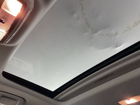 Used 2022 Toyota 4Runner Limited image 18