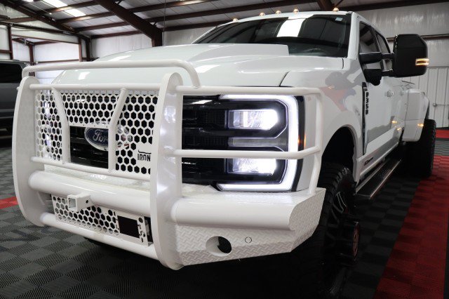 Used 2024 Ford F350 Lariat w/ FX4 Off-Road Package AWD/4WD image 25