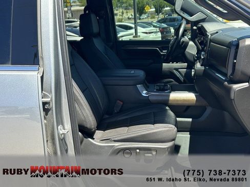 Used 2024 Chevrolet Silverado 3500 High Country w/ High Country Premium Package AWD/4WD image 27