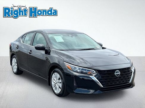 Used 2024 Nissan Sentra S FWD image 8