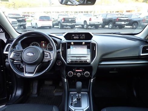 Used 2020 Subaru Forester Premium image 16