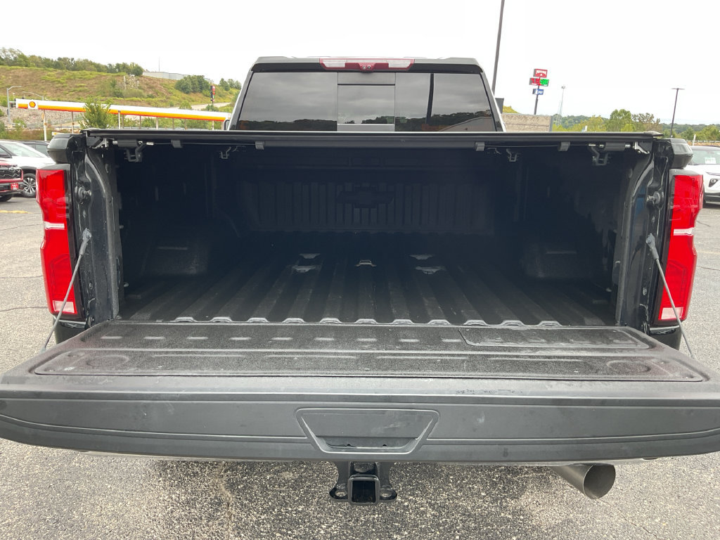 Used 2024 Chevrolet Silverado 2500 LTZ w/ LTZ Convenience Package AWD/4WD image 9