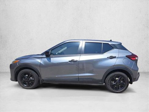 Used 2024 Nissan Kicks S FWD image 9