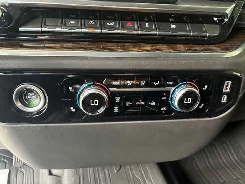 Used 2022 GMC Sierra 1500 Elevation AWD/4WD image 26