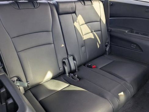 Used 2019 Honda Pilot Touring image 22