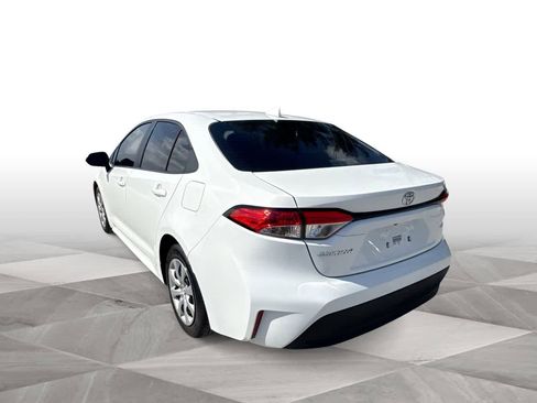 Used 2024 Toyota Corolla LE FWD image 6