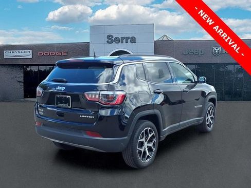 Used 2024 Jeep Compass Limited AWD/4WD image 7