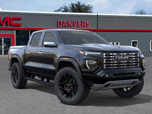 New 2026 GMC Canyon Denali w/ LPO, Denali Black Edition image 7