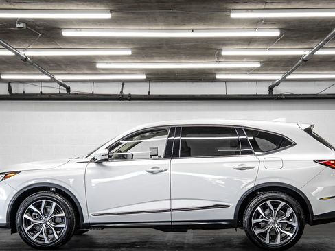 Certified 2023 Acura MDX Technology image 2