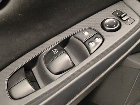 Used 2023 Nissan Sentra SV FWD image 27