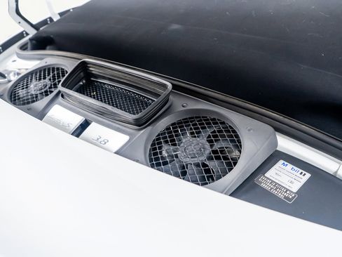 Used 2016 Porsche 911 Turbo S image 53