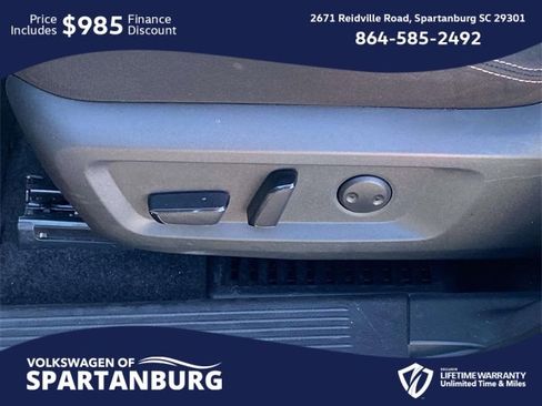 Used 2023 Nissan Rogue SV image 14