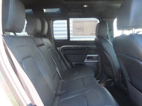 Certified 2024 Land Rover Defender 110 S AWD/4WD image 21