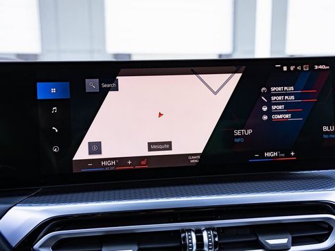 Used 2023 BMW M2 image 10