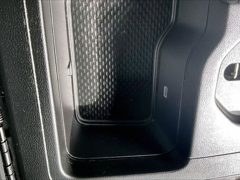 Used 2022 RAM 1500 Big Horn image 32