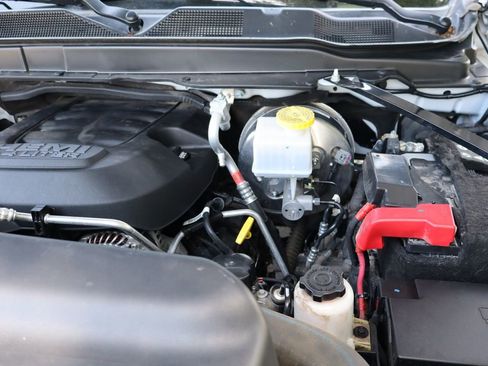 Used 2022 RAM 2500 Tradesman AWD/4WD image 39