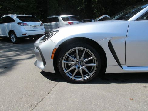 Used 2024 Subaru BRZ Premium RWD image 16