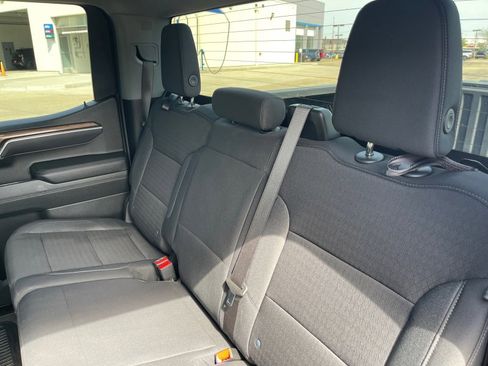 Used 2025 Chevrolet Silverado 1500 LT AWD/4WD image 18