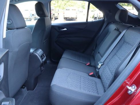 Used 2023 Chevrolet Equinox LT AWD/4WD image 21