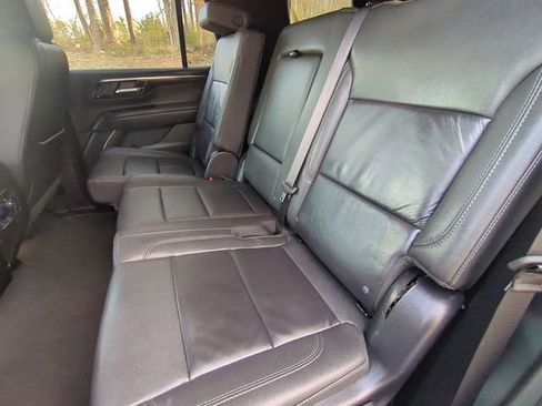 Used 2025 Chevrolet Tahoe LT AWD/4WD image 28