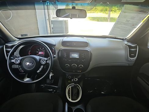 Used 2016 Kia Soul w/ Convenience Package FWD image 17