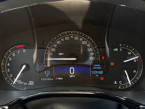 Used 2019 Cadillac XT5 Premium Luxury w/ Driver Assist Package FWD image 44