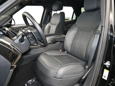 Used 2024 Land Rover Range Rover Sport Dynamic SE image 13