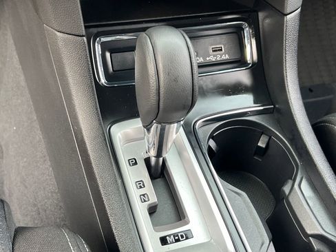 Used 2024 Subaru Ascent Premium w/ Convenience Package image 26