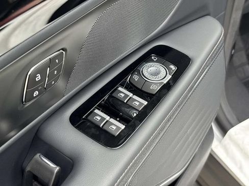 New 2026 Lincoln Nautilus Premier w/ Jet Appearance Package AWD/4WD image 20