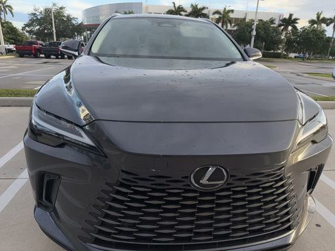 Used 2024 Lexus RX 350 Premium w/ Accessory Package (Z1) image 4