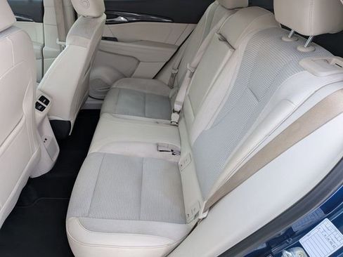 Used 2023 Buick Envision Preferred image 22