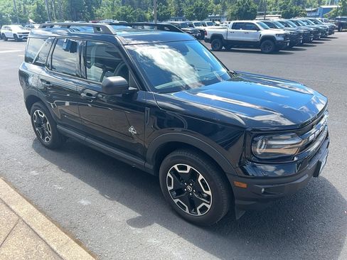 Used 2023 Ford Bronco Sport Outer Banks w/ Tech Package AWD/4WD image 15