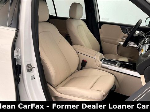 Used 2025 Mercedes-Benz GLB 250 image 8